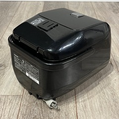 TOSHIBA 炊飯器　3合炊きの画像