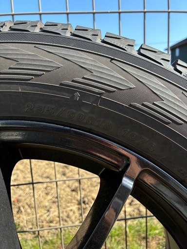 ヨコハマ　ice GUARD  235/60R18