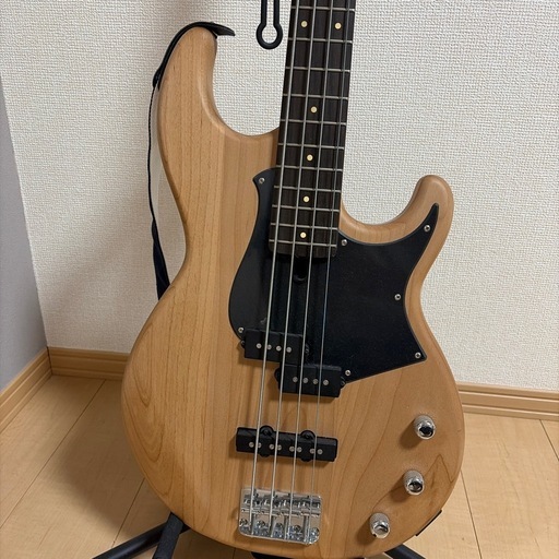ベース　バッカス
