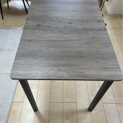 【美品/セット販売可】ダイニングテーブル＆チェア2脚セット（使用1年）の画像