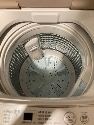 AQUA　洗濯機　2023年製