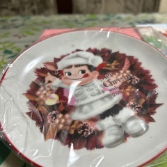 新品・非売品】不二家 ペコちゃん クリスマスプレート の画像