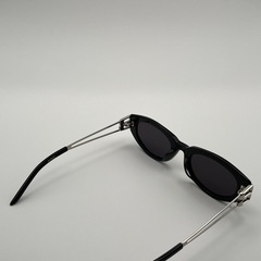 Gentle Monster サングラス Kunst ブラックの画像