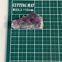 アメジストの原石　クラスターの画像