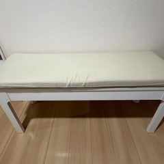 美品！IKEA エーケダーレン　ベンチ　　クッション付きの画像