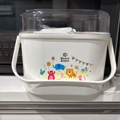 調乳じょーず、除菌じょーず、哺乳瓶ケース、哺乳瓶などの画像