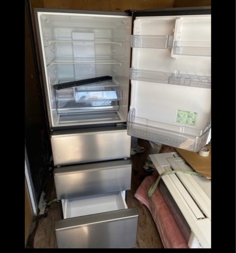 NO B920?福岡市内配送設置無料✨?冷蔵庫 Delie（デリエ） チタニウムシルバー AQR-V43J-S [430L /4ドア 