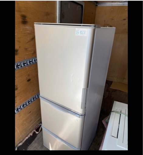 NO B921?福岡市内配送設置無料✨?冷蔵庫 ゴールド系 SJ-W353G-N [350L /3ドア /左右開きタイプ] 2020年