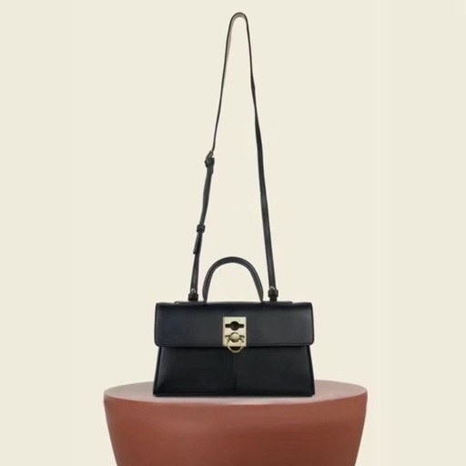 CAFUNÉ ミニハンドバッグ 新品 1週間後発送可