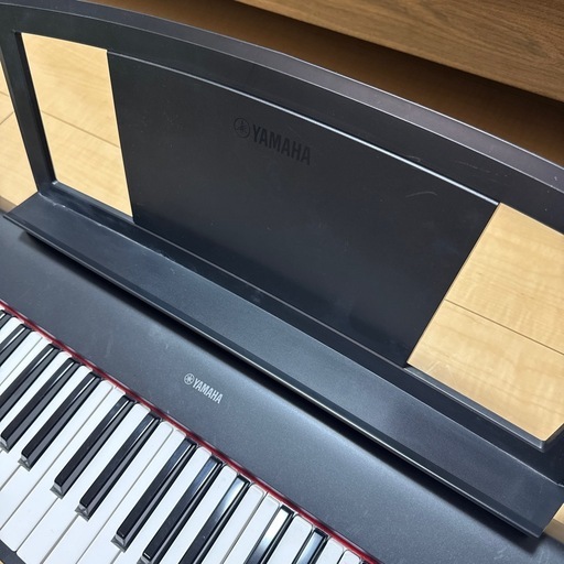 YAMAHA 電子ピアノ 譜面台付き