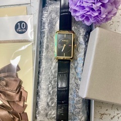 ネックレス3点・FURLA時計・ブランド紙袋の画像