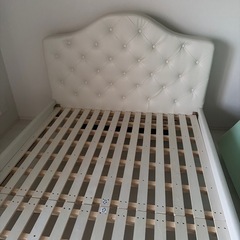 ベットフレーム の画像