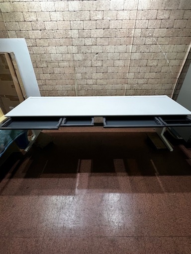 【美品】KOKUYO デスクシステム スタンダードテーブル W2400mm