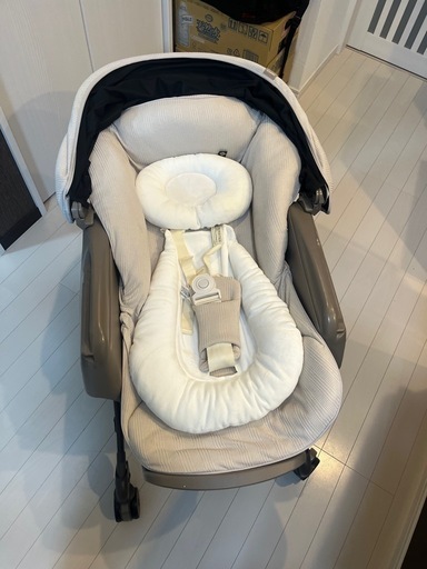 【超美品】コンビ 電動ハイローチェア ネムリラ AUTO SWING BEDi Long スリープシェル EG+ ミルキーベージュ