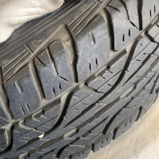 ハイエースのアゲ系　4本セット超美品