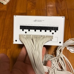 ROG STARIX 850W           ASUS PC用電源の画像