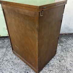 
ミシン台 テーブルにいかがでしょうか？  レトロ家具 アンティーク家具 棚 台 リメイクの画像