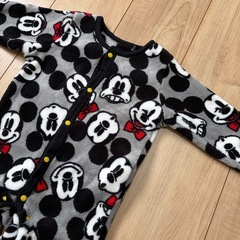 ❄冬物セール❄ 春夏～秋産まれベビーにぴったり ミッキー ロンパース もこもこの画像