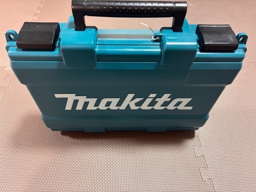 マキタ ハンマドリルAC100V式 26mm/ハツリ可 SDS+ HR2631F