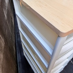 衣装ケースの画像