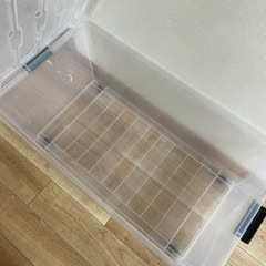 押入れ収納ケースの画像