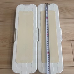 キャリー　ドリンク箱買い時やお米など重い物のストック収納の下に！の画像