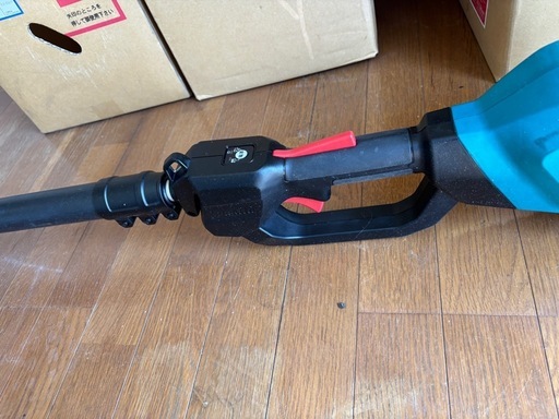 マキタ高枝チェーンソー36v
