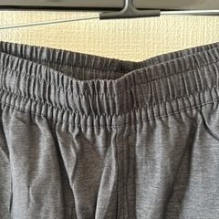 adidasパンツの画像