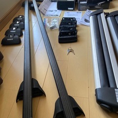 【車引取限定・格安】美品 THULE スーリー ルーフキャリア＆スキー/スノボ用一式（箱・説明書・鍵あり）の画像