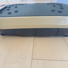 マッサージ機　
ブルブルマシン美品の画像