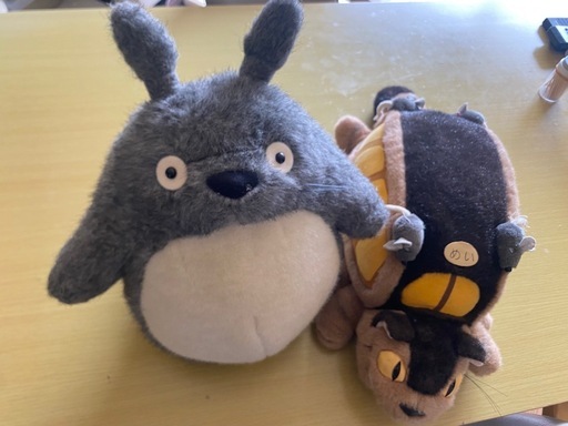 トトロと猫バスのぬいぐるみ