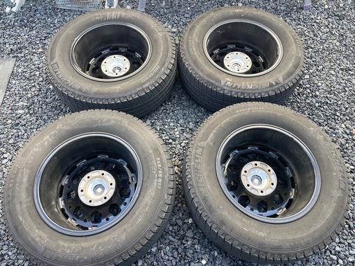 RAYS TEAM DAYTONA M9  17インチ  8J+20 PCD:139.7-6H Color:BEP+ MICHELIN LATITUDE TOUR 265/65/R17 150系プラド 4本セット
