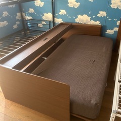 ソファーベッドの画像