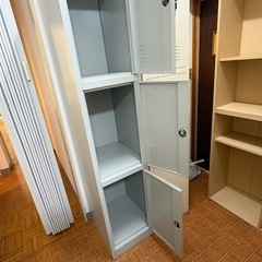 ロッカー　手前側の画像