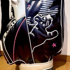 キャスターつきゴルフバッグの画像