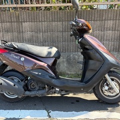 AXIS treat125の画像