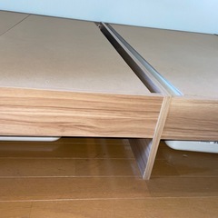 LOWYA ダブルベッドフレーム 木目 コンセント付き 収納スペースありの画像