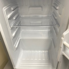 🌸中古家電は当店へ🌸【冷蔵庫75L】AQUA　アクア　2020年製　AQR-8G　シルバー系　朝霞市リサイクルショップ　ケイラック朝霞田島店　冷蔵庫　レンジ　エアコン　ガスコンロ　テレビ　炊飯器　なんでもそろう♪　GM588の画像