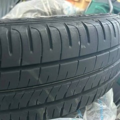 純正アルミホイール付きタイヤの画像