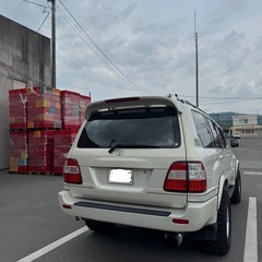 トヨタ ランドクルーザー100 ディーゼルの画像