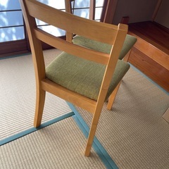 ダイニングチェア2脚の画像