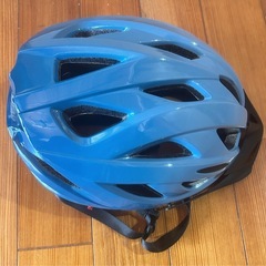 自転車ヘルメット大人用の画像