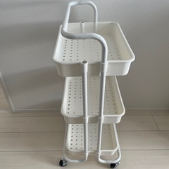 【引き渡し者決定】キッチンワゴン 3段 ホワイト キャスター付き 収納ワゴンの画像