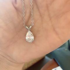 雫柄ネックレス　残り1️⃣の画像