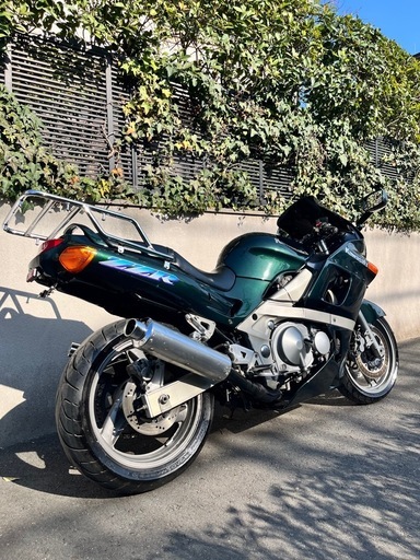 カワサキ ZZR400 車検令和9年9月迄 美車 リアキャリア付 etc付 オイルバッテリー新品 始動動画有 ( ニンジャ400 ninja 250 zzr600 1100 )