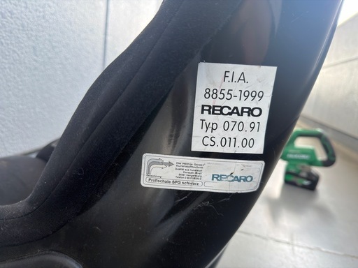 決定 RECARO フルバケ SPG