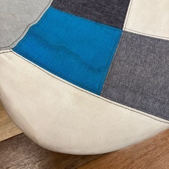 パッチワークチェア イームズ風の画像