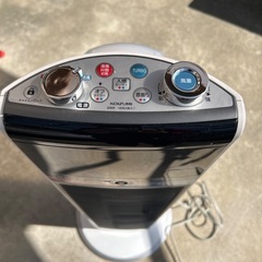 送風機能付ファンヒーターの画像