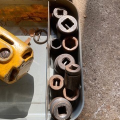 ①Hitachi インパクトレンチの画像