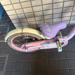 子供用自転車　16インチ　ピンク　初めての自転車の画像